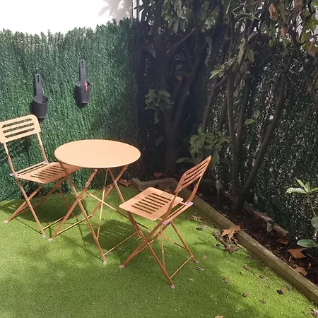Apartment Le Vivaldi 33 M - Parking Aix-les-Bains